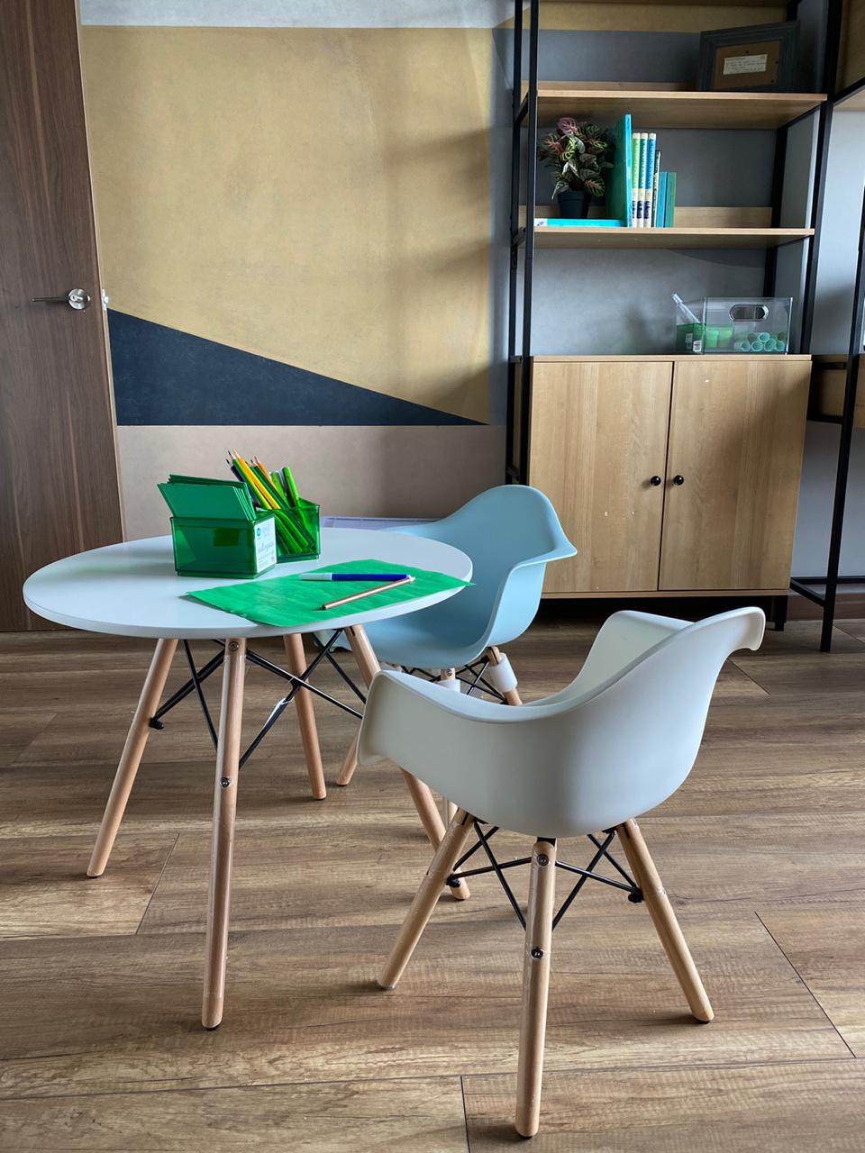 SILLA PARA NINO LEONORA BLANCO SL-7056BL (42 x 42 x 56cm)