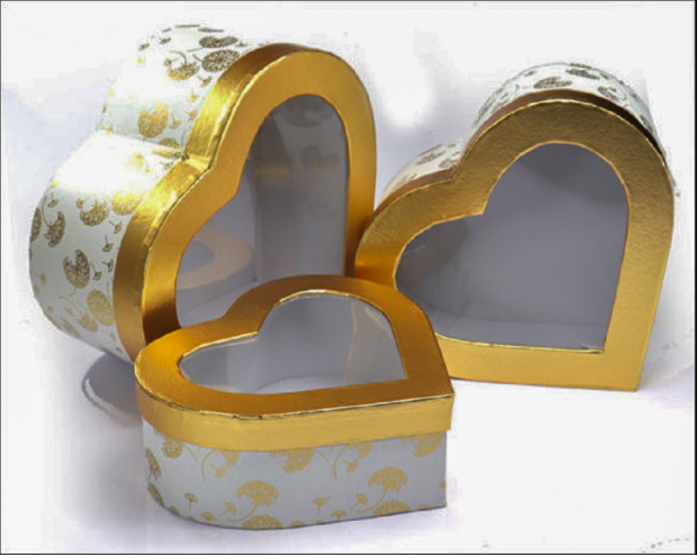 CAJA DE REGALO CORAZON BLANCO DORADO MEDIANA IM21-815M